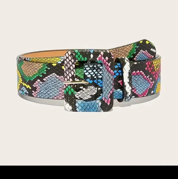 "SOLD"NWOT snakeskin BELT - Picture 6 of 6